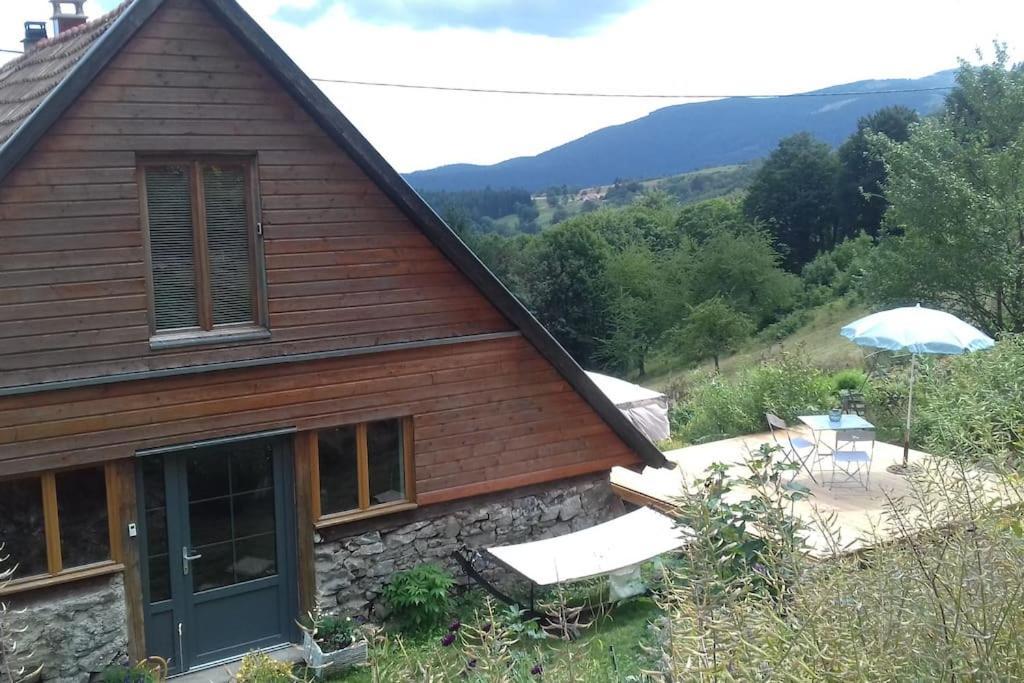 Un Coin De Montagne Apartment Linthal Exterior photo